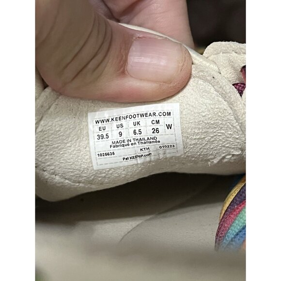 Keen Women’s Uneek Tie Dye Birch Sandals Shoes Size 9 - Picture 13 of 13